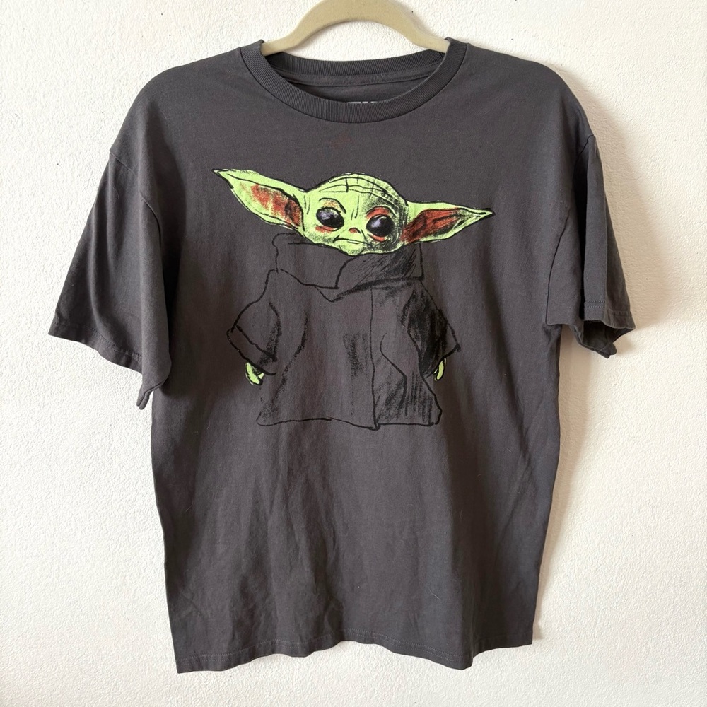 Star Wars yoda mad engine graphic T-shirt gray adult medium men’s women’s